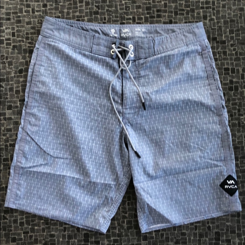 RVCA Boardshorts Size 30 - Blue